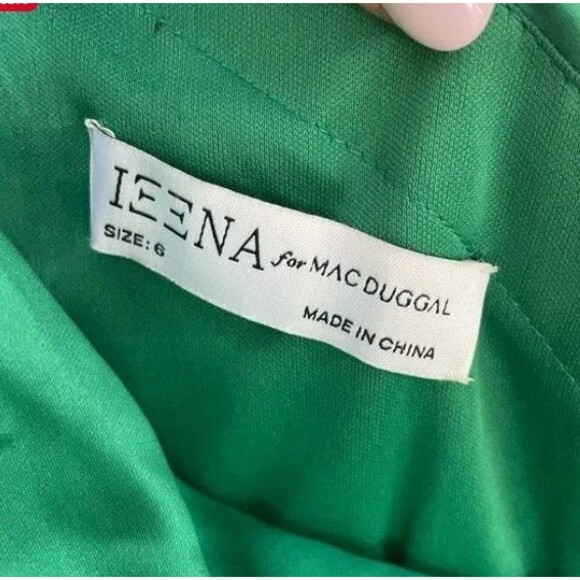 Ieena Mac Duggal Emerald Green One-Shoulder Ruched Satin Gown Size 6 $398 - Picture 5 of 6